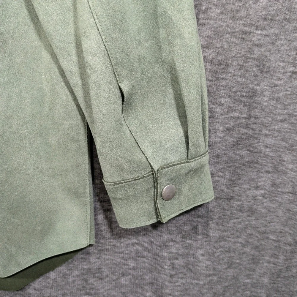 Marla Wynne Layers Womens Top Long Sleeve Full Snap Green Faux Suede Size M